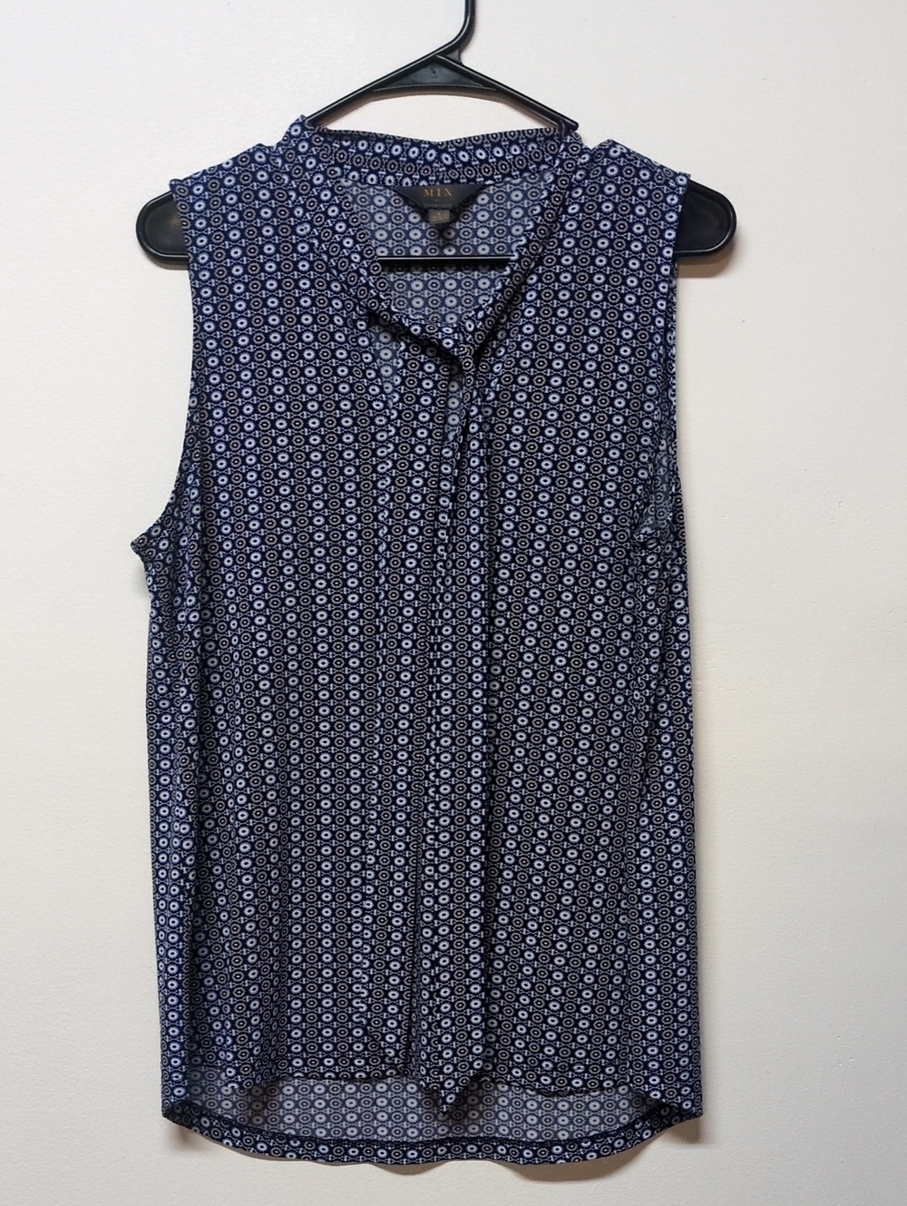 Mix by Hawthorne Blue Geometric Print Sleeveless Blouse, Size L